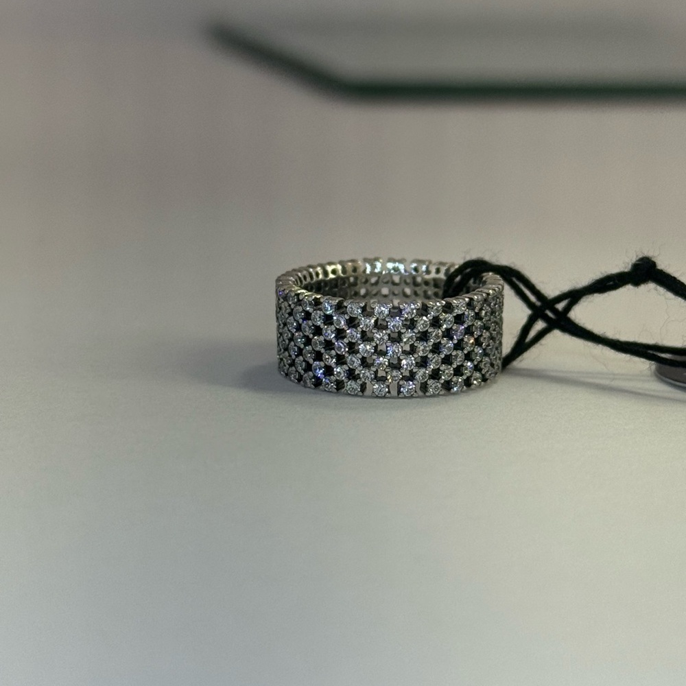 Silver Diamond Pattern Ring - Picture 4 of 4